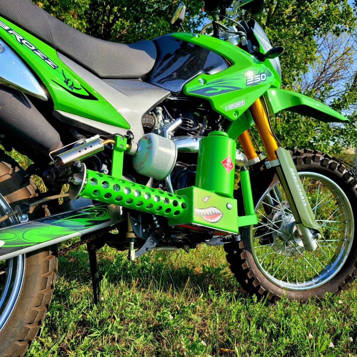 XM42 Lite Flamethrower - Toxic Waste Green